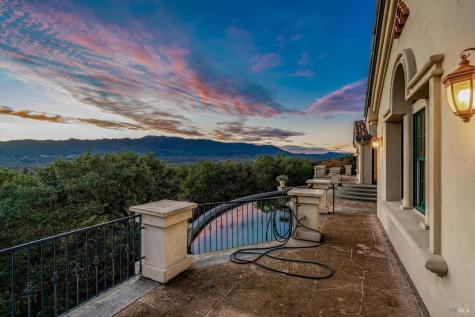 405 London Way Sonoma CA 95476