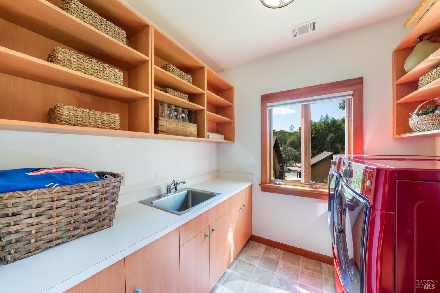 1250 Oakwood Lane St. Helena CA 94574