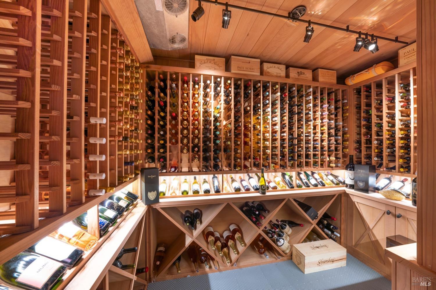 1250 Oakwood Lane St. Helena CA 94574