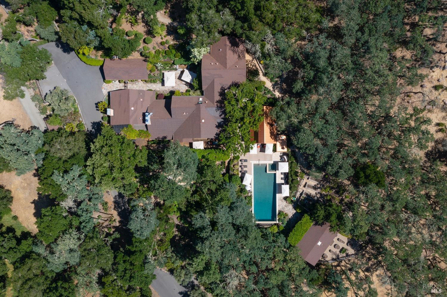 1250 Oakwood Lane St. Helena CA 94574