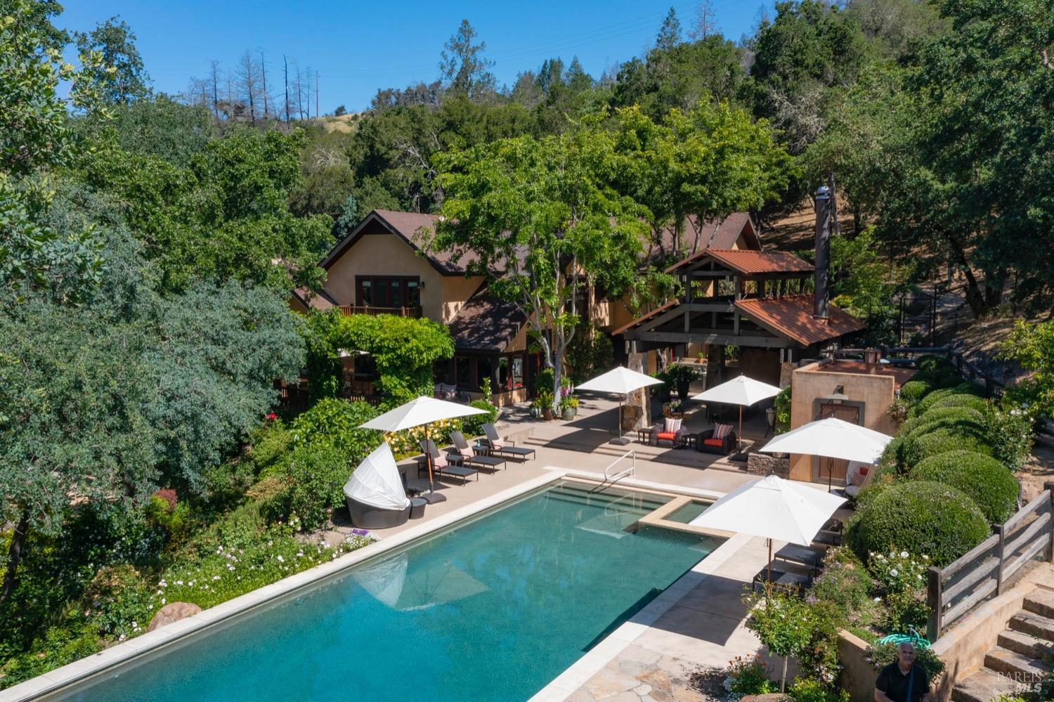 1250 Oakwood Lane St. Helena CA 94574