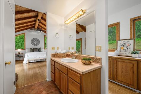 529 Wagnon Road Sebastopol CA 95472