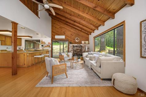 529 Wagnon Road Sebastopol CA 95472