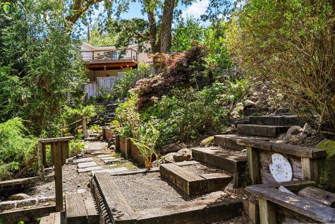 9695 Rio Vista Road Forestville CA 95436