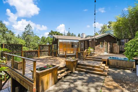 9695 Rio Vista Road Forestville CA 95436