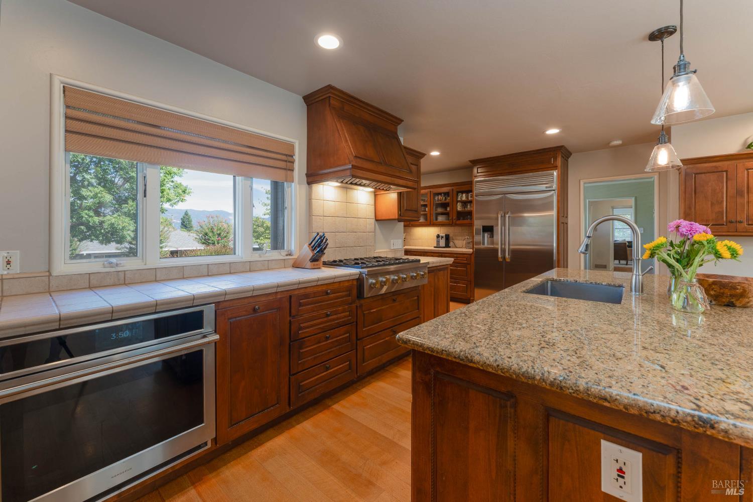 25 Highland Court Ukiah CA 95482