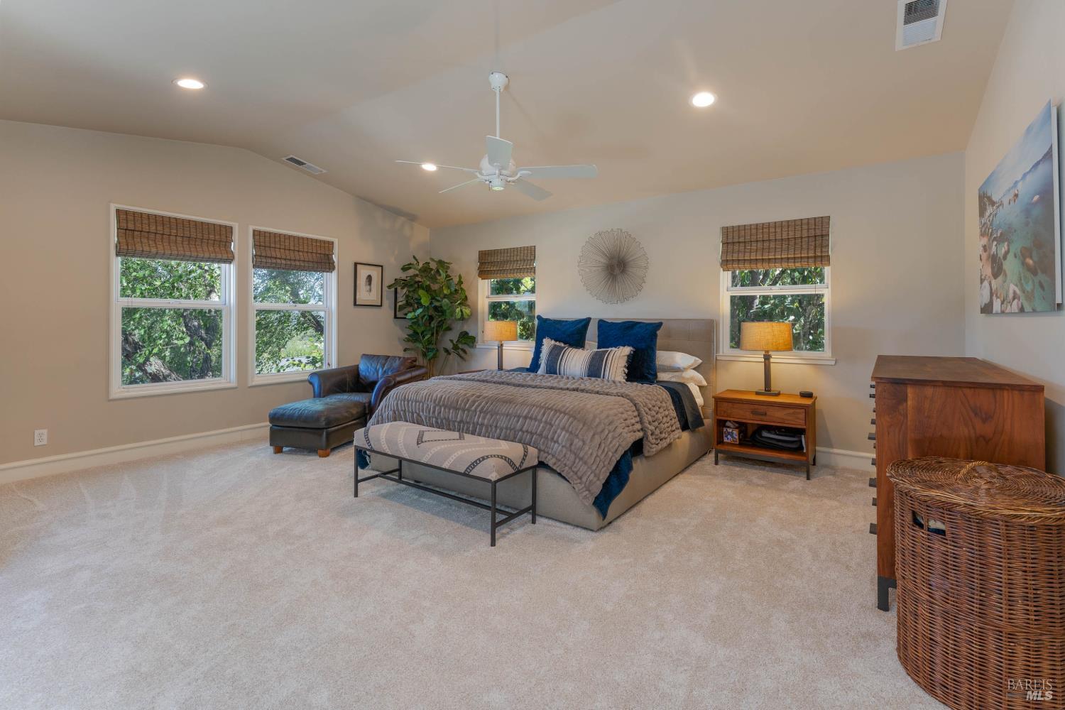 25 Highland Court Ukiah CA 95482