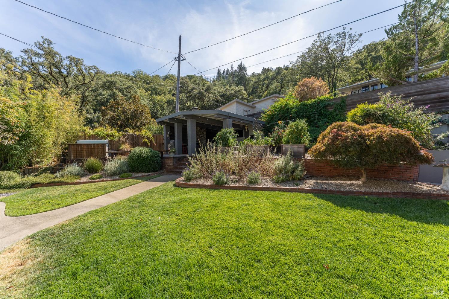 25 Highland Court Ukiah CA 95482