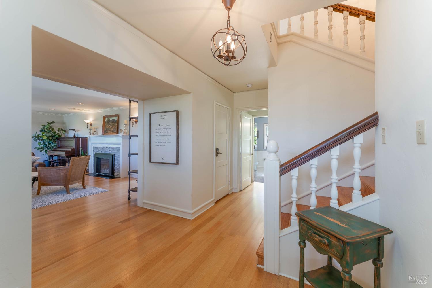 25 Highland Court Ukiah CA 95482