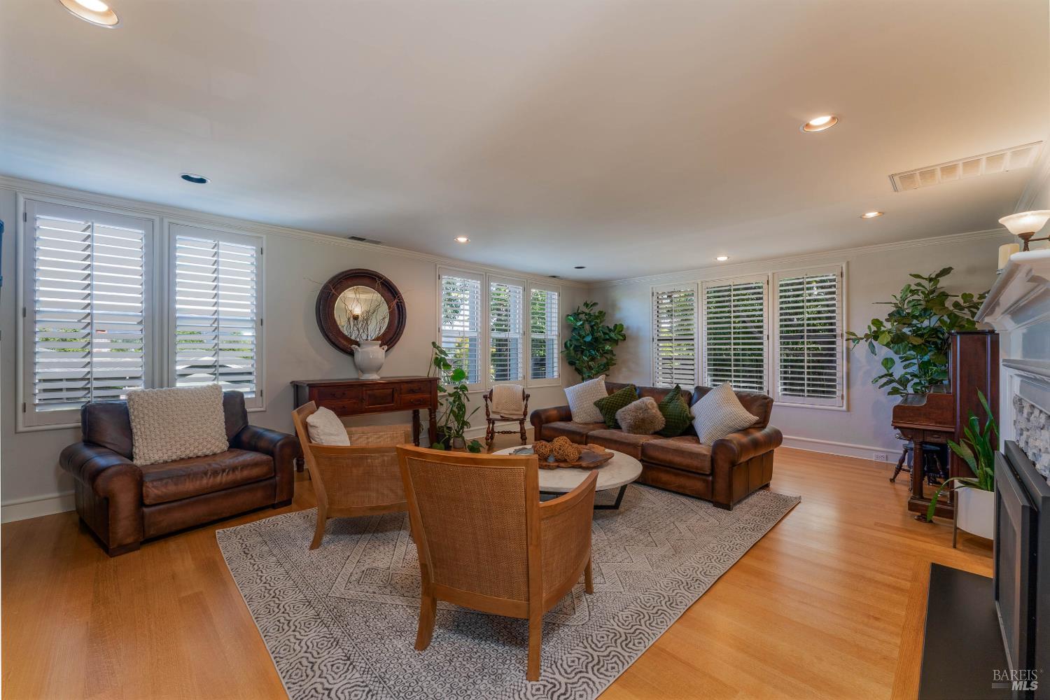 25 Highland Court Ukiah CA 95482