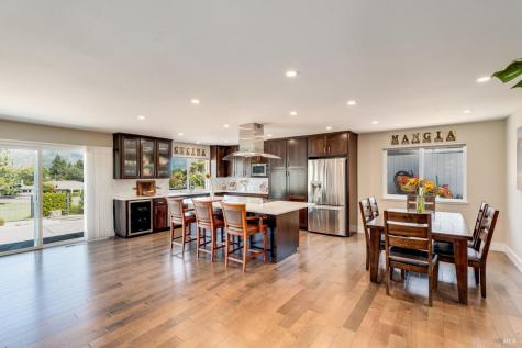 7309 Oakmont Drive Santa Rosa CA 95409