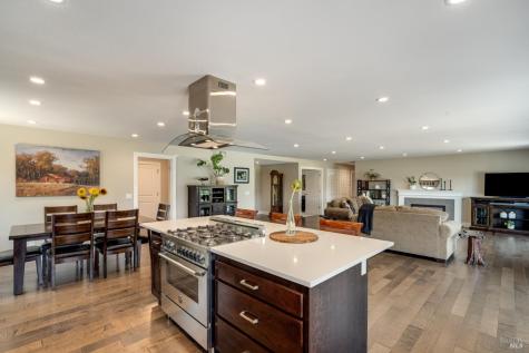 7309 Oakmont Drive Santa Rosa CA 95409