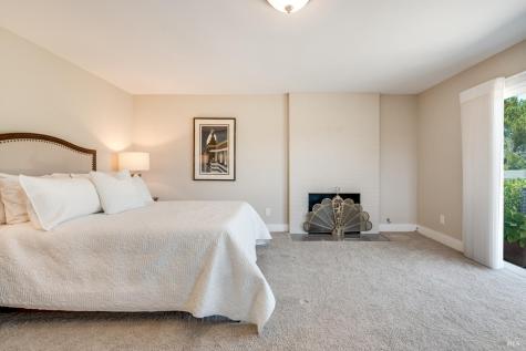 7309 Oakmont Drive Santa Rosa CA 95409