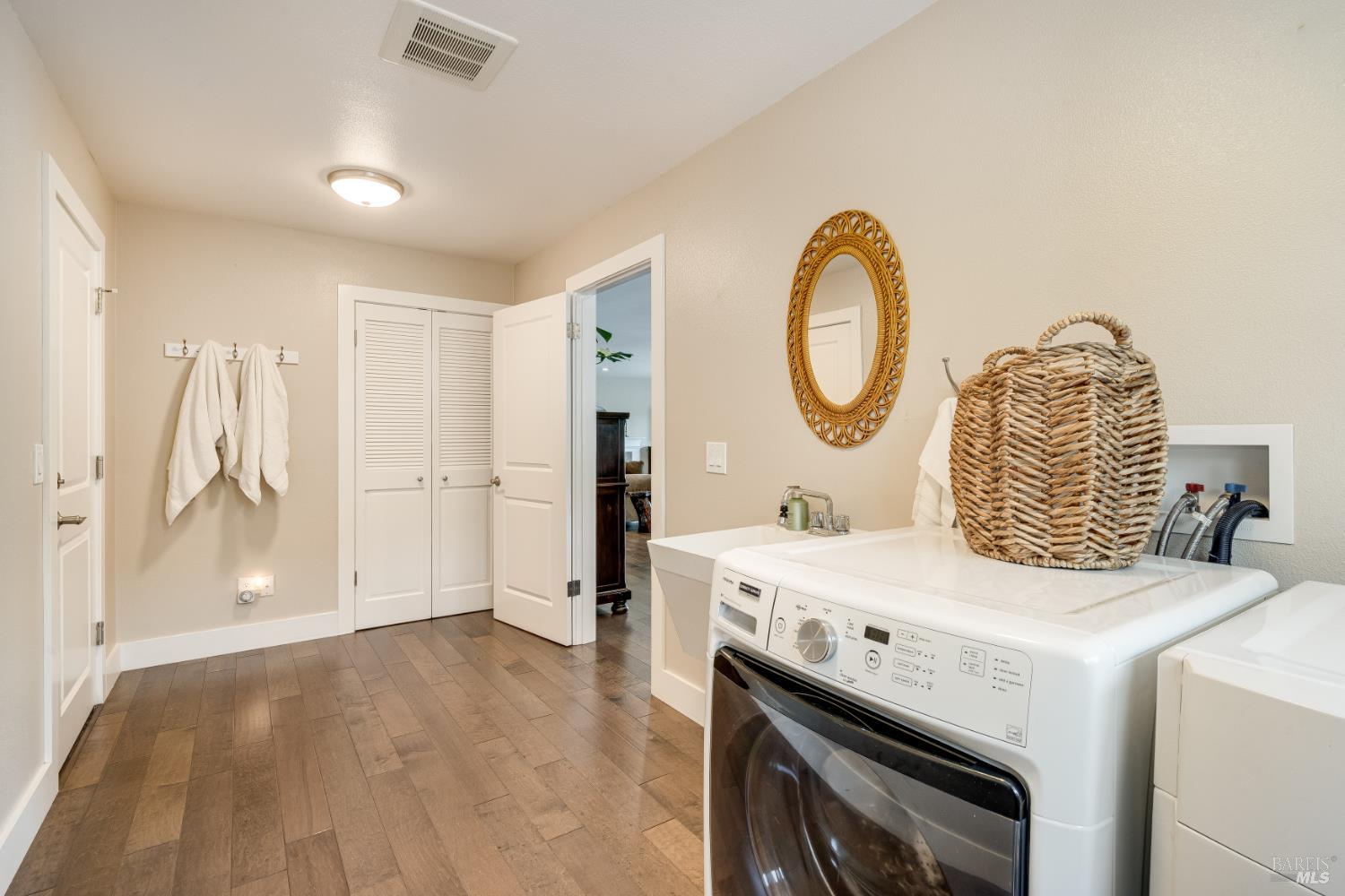 7309 Oakmont Drive Santa Rosa CA 95409