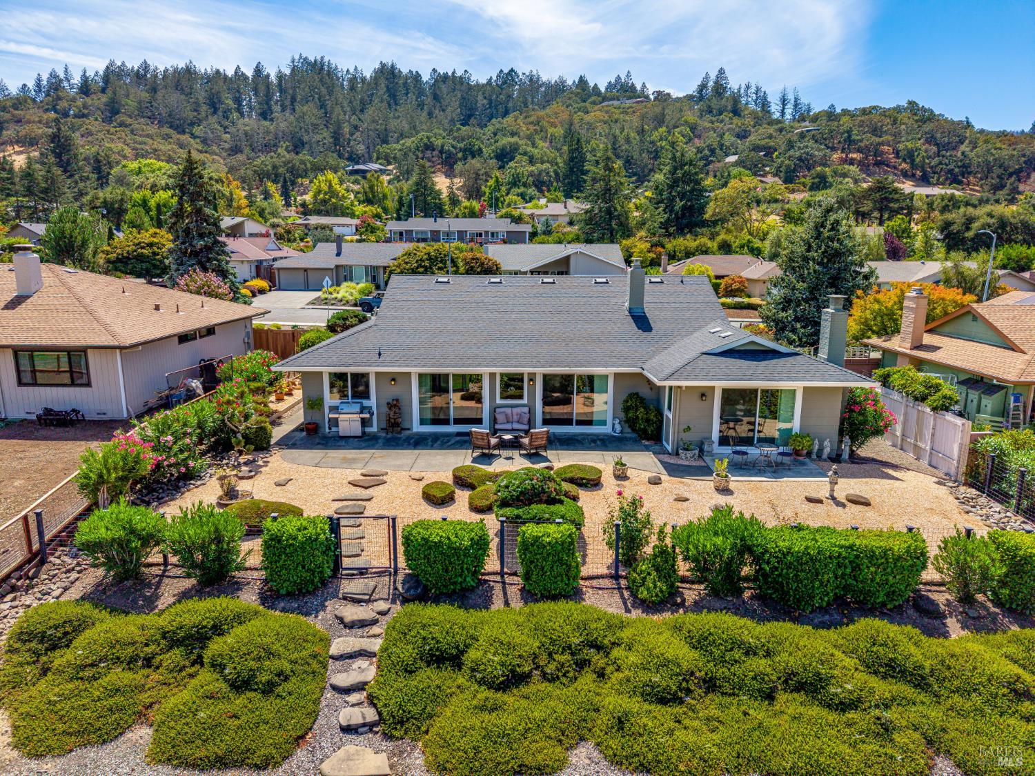7309 Oakmont Drive Santa Rosa CA 95409