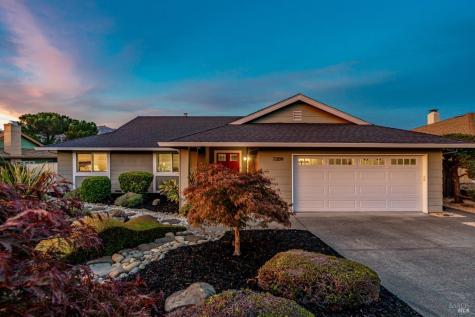 7309 Oakmont Drive Santa Rosa CA 95409