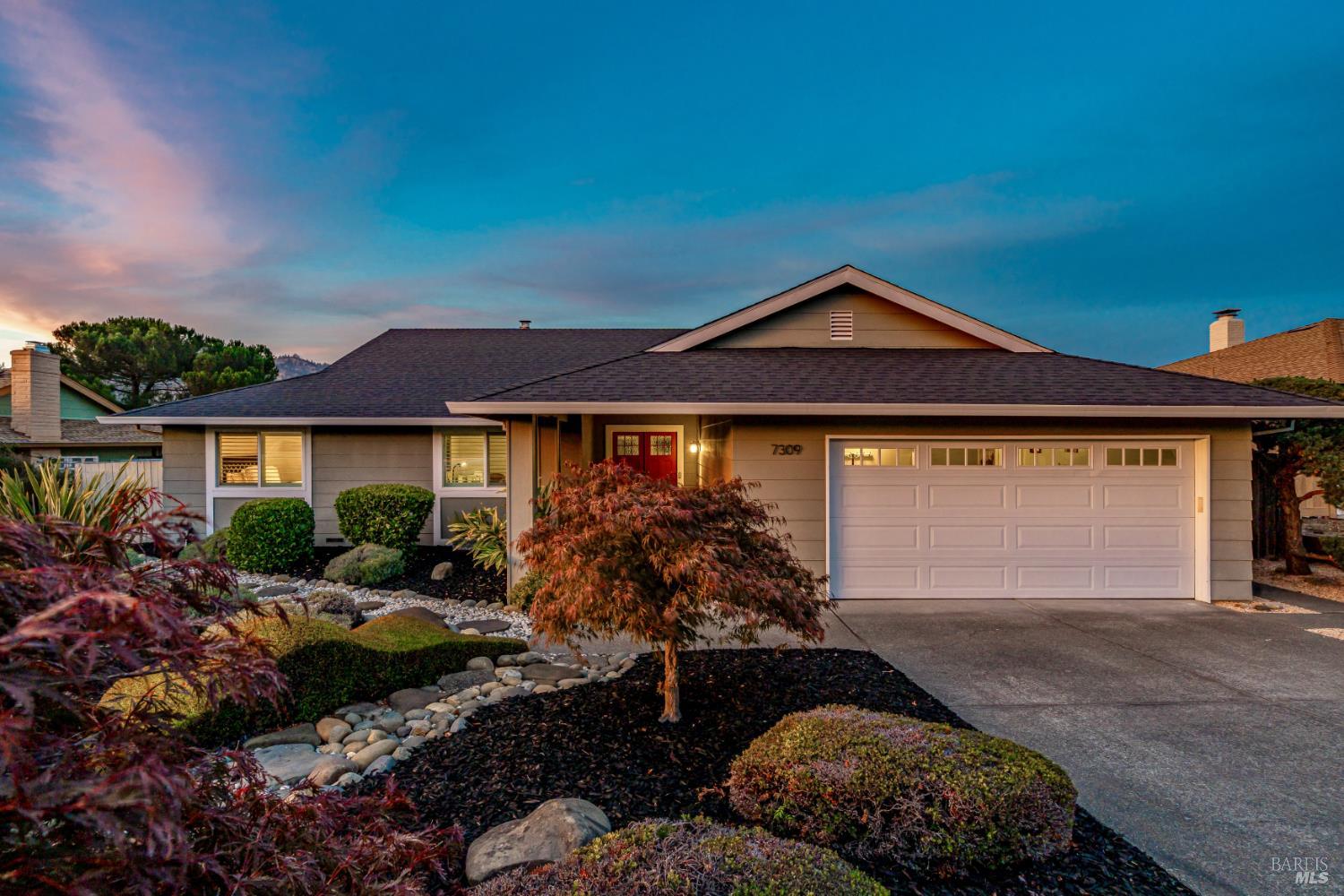 7309 Oakmont Drive Santa Rosa CA 95409