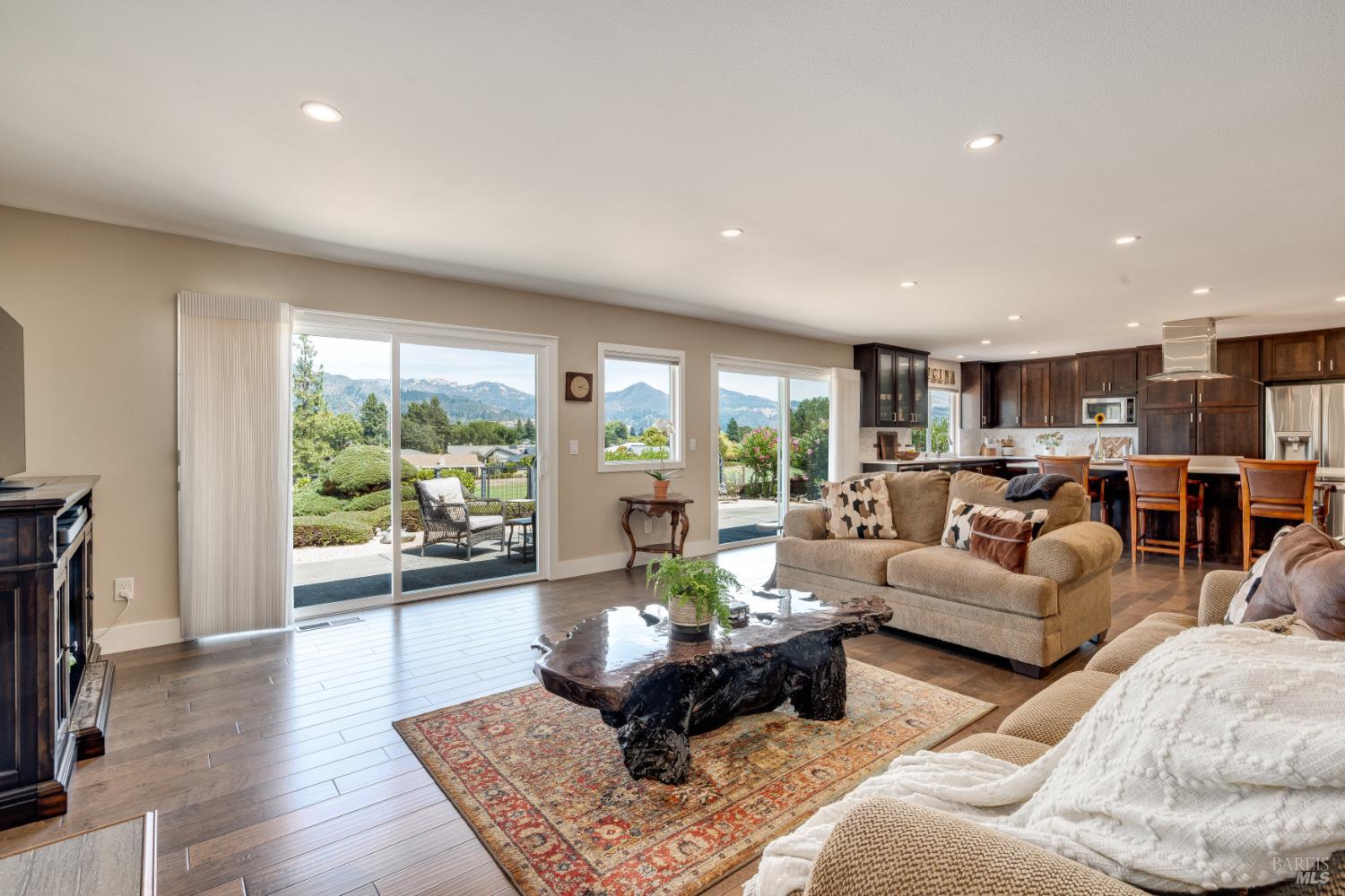 7309 Oakmont Drive Santa Rosa CA 95409