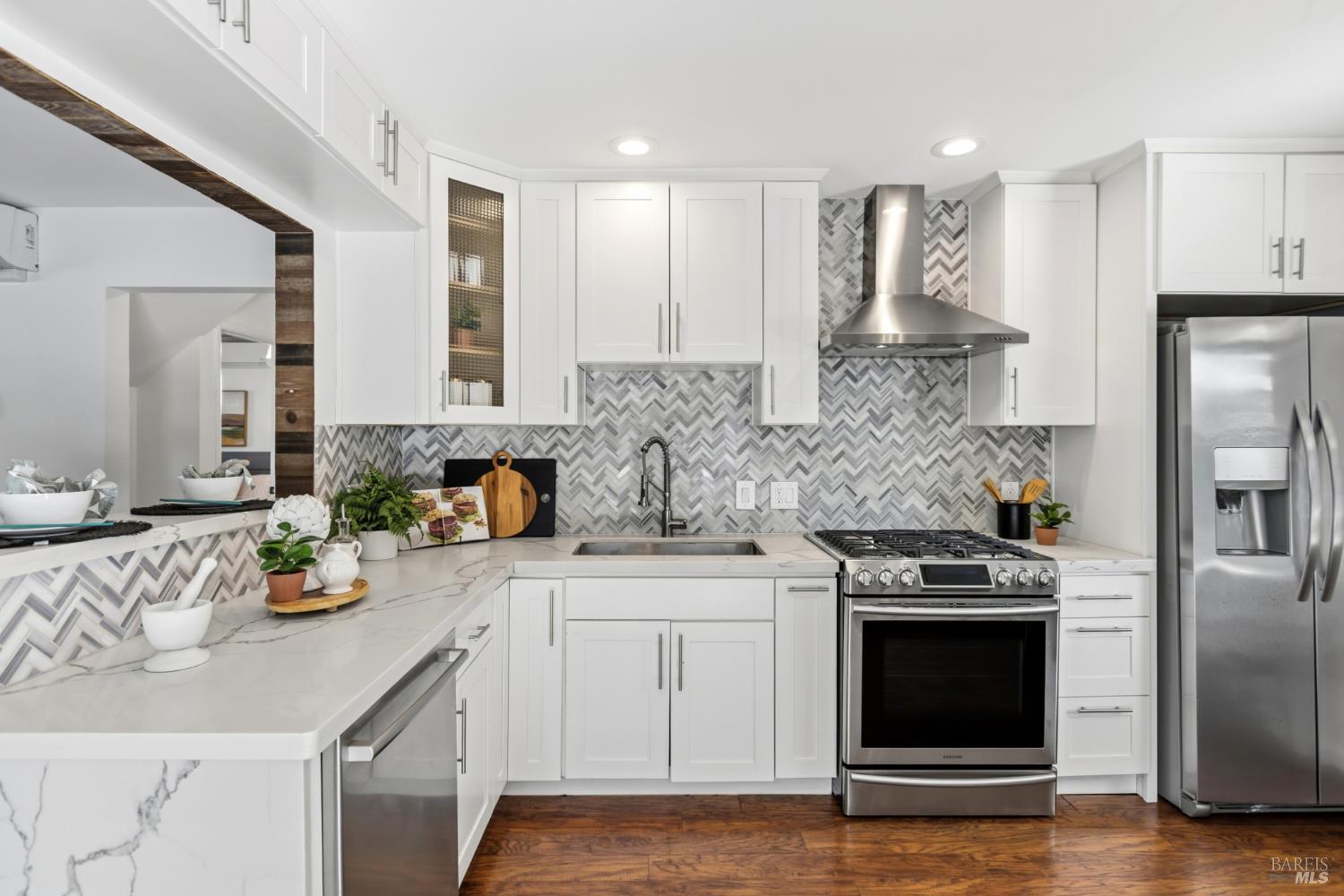 320 Foster Road Napa CA 94558