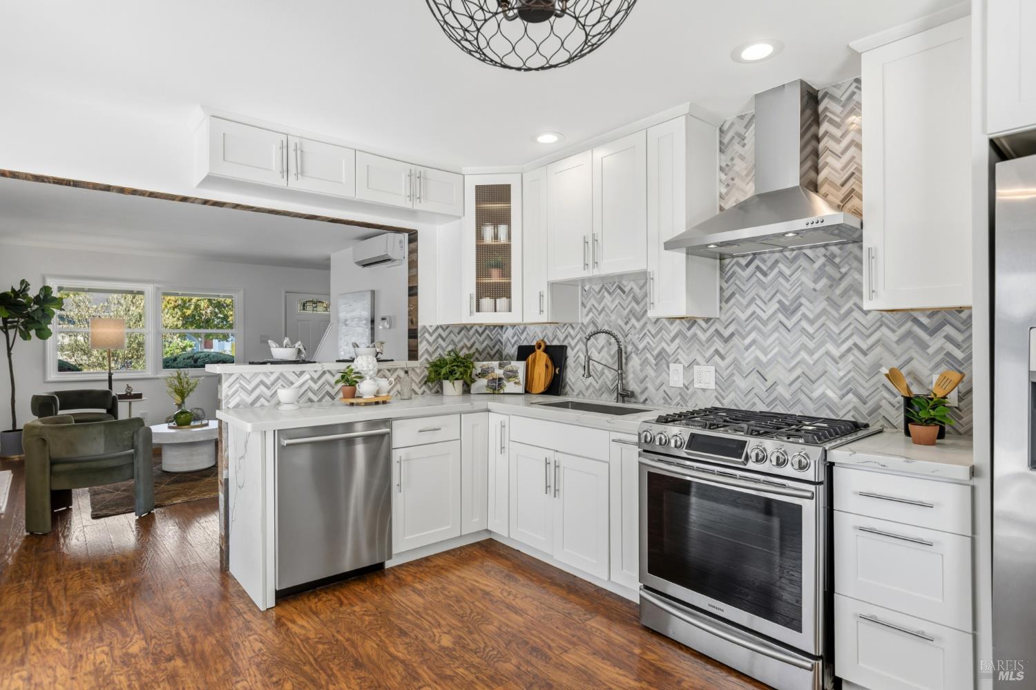 320 Foster Road Napa CA 94558