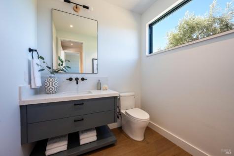 20742 Denmark Court Sonoma CA 95476