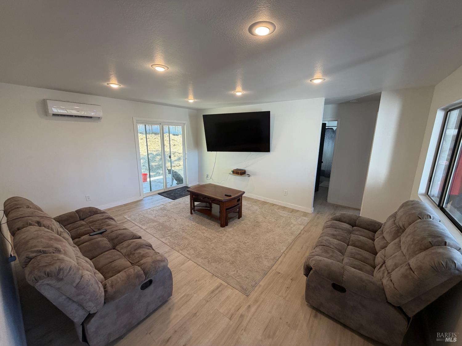 1620 Harrah Drive Willits CA 95490
