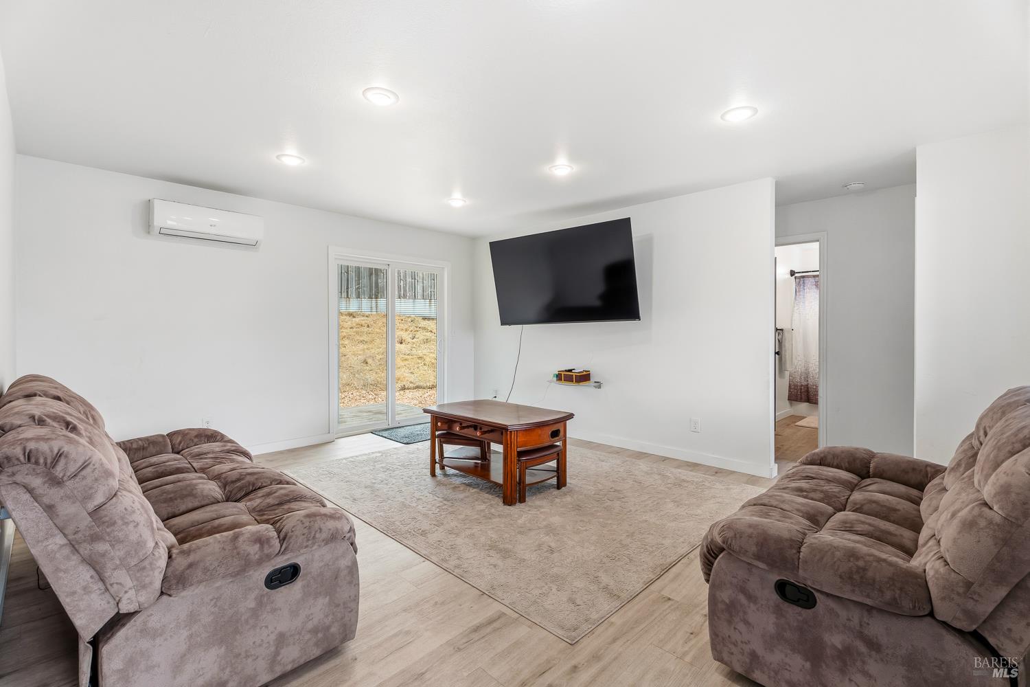 1620 Harrah Drive Willits CA 95490