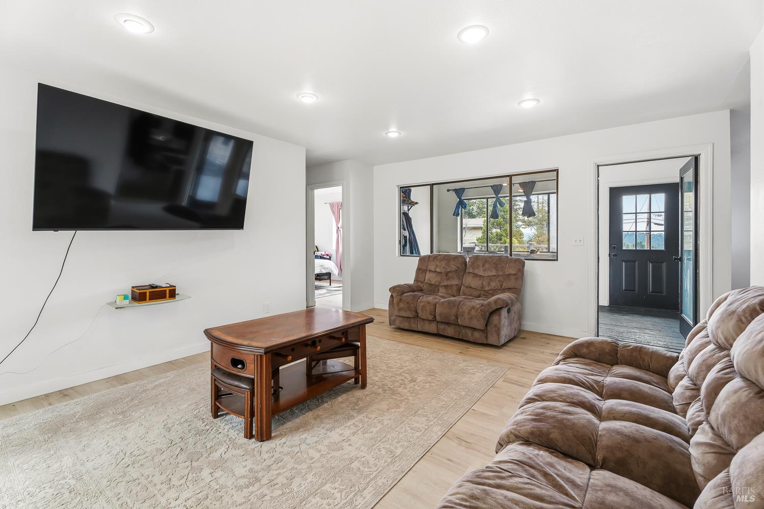 1620 Harrah Drive Willits CA 95490
