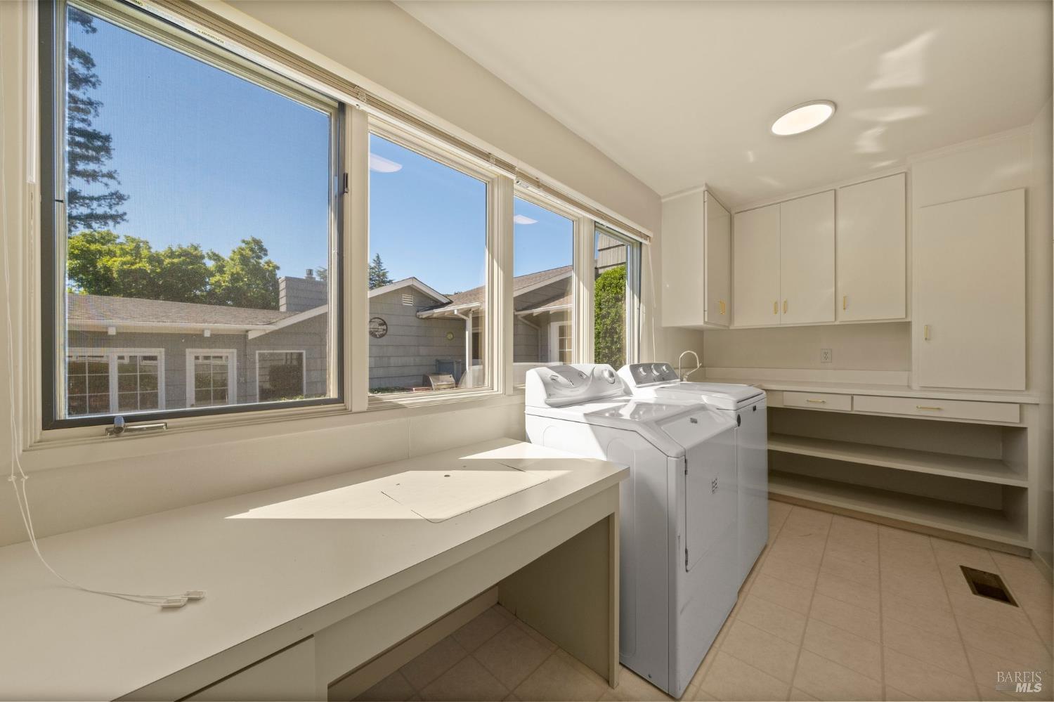 1320 Butterfield Road San Anselmo CA 94960