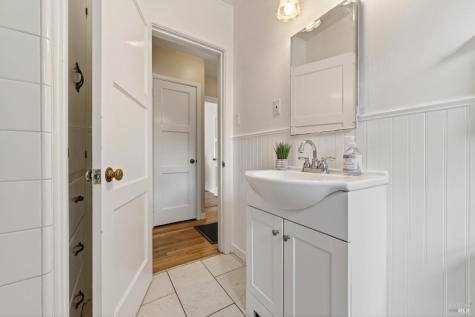 2022 Augustan Avenue Santa Rosa CA 95404