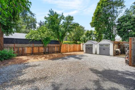 2022 Augustan Avenue Santa Rosa CA 95404