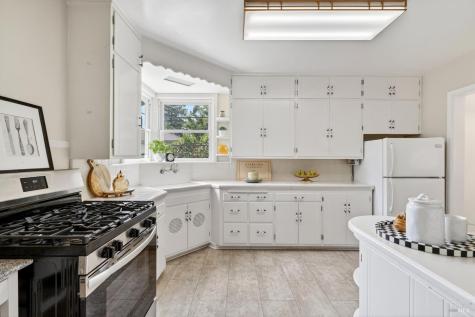 2022 Augustan Avenue Santa Rosa CA 95404