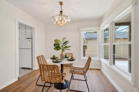 2022 Augustan Avenue Santa Rosa CA 95404