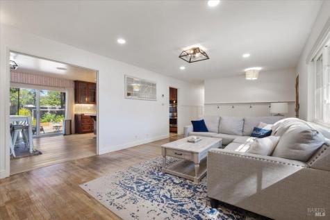 2216 Fremont Drive Santa Rosa CA 95409