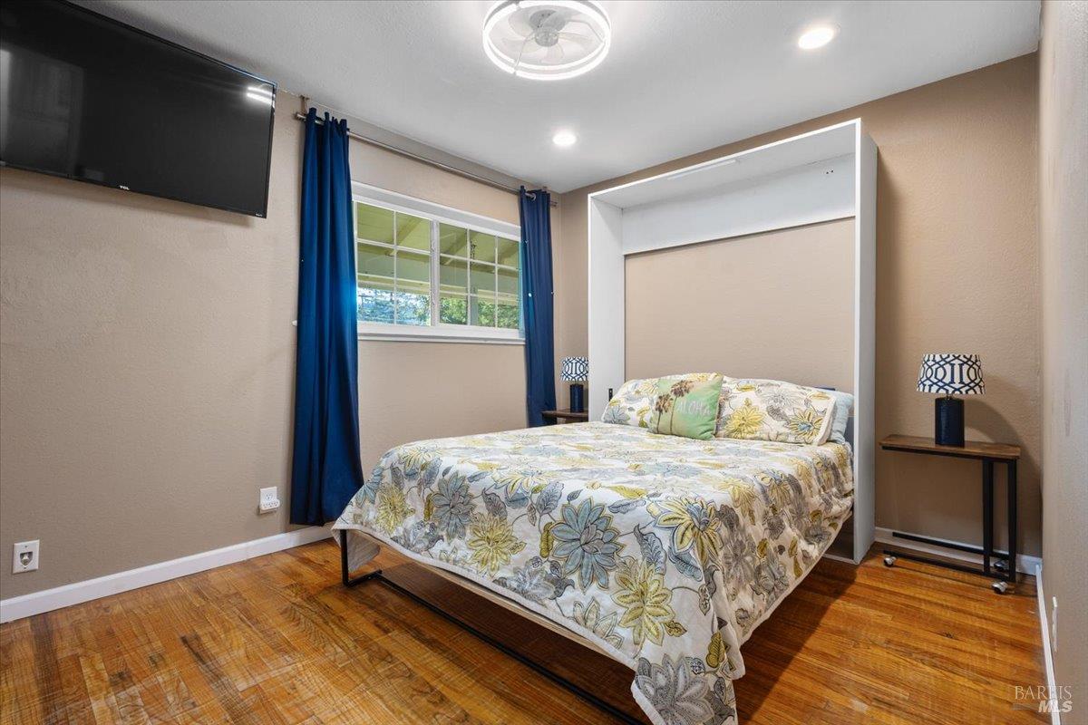 2216 Fremont Drive Santa Rosa CA 95409