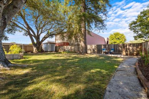 2216 Fremont Drive Santa Rosa CA 95409
