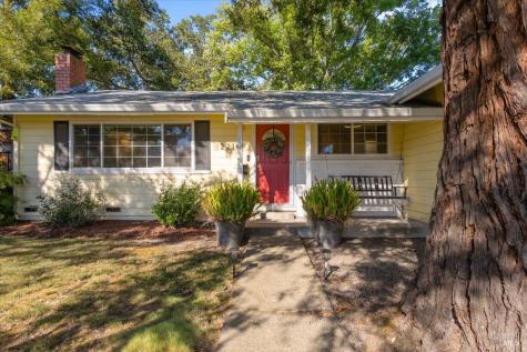 2216 Fremont Drive Santa Rosa CA 95409