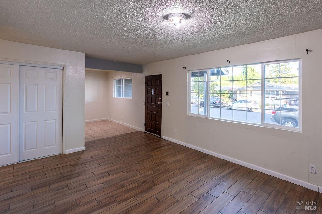 1079 Odell Lane Santa Rosa CA 95407