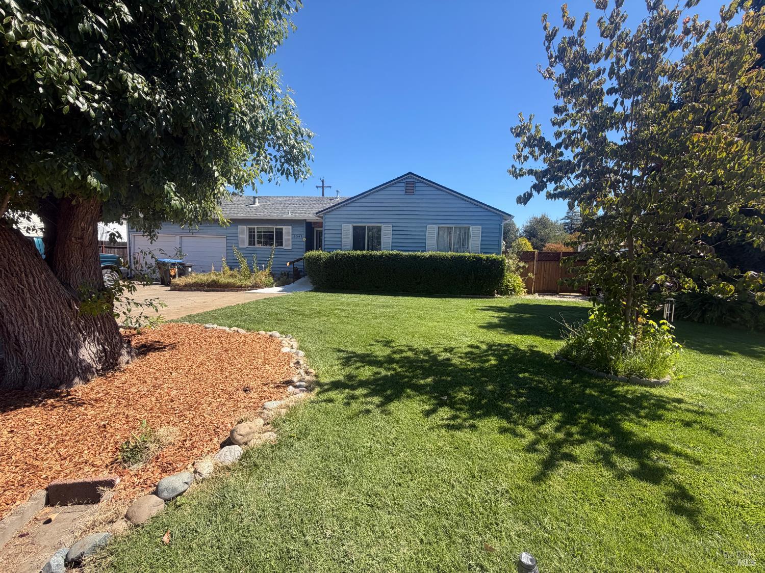 3541 Leland Lane Ukiah CA 95482