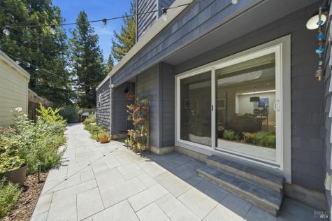 205 Avenida Barbera Sonoma CA 95476