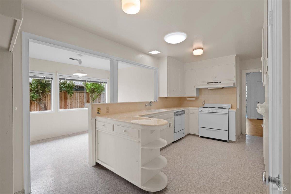 1504 Jewell Drive Santa Rosa CA 95404