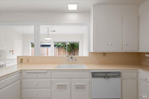 1504 Jewell Drive Santa Rosa CA 95404