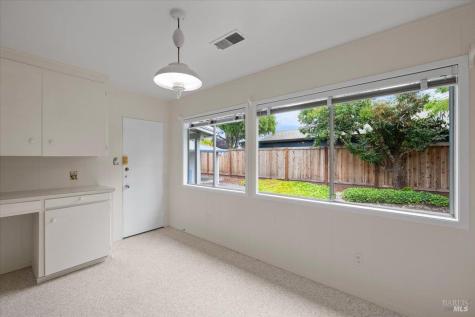 1504 Jewell Drive Santa Rosa CA 95404