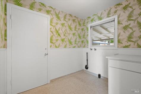 1504 Jewell Drive Santa Rosa CA 95404