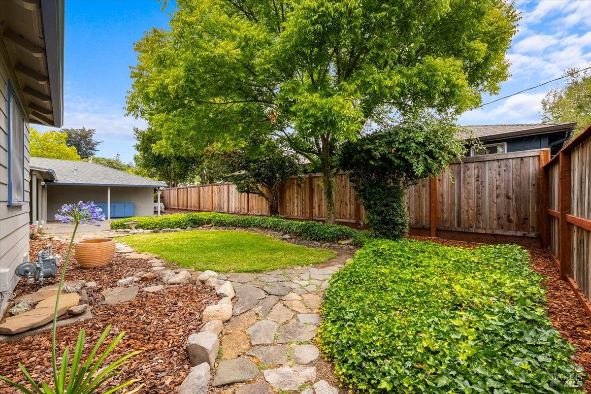 1504 Jewell Drive Santa Rosa CA 95404