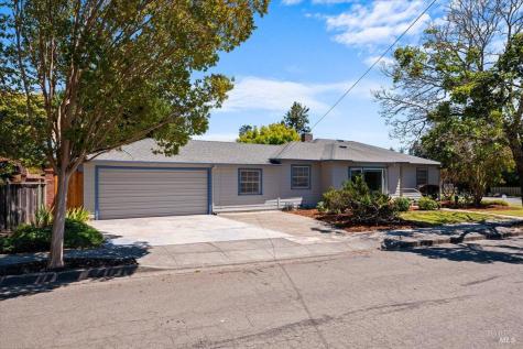 1504 Jewell Drive Santa Rosa CA 95404
