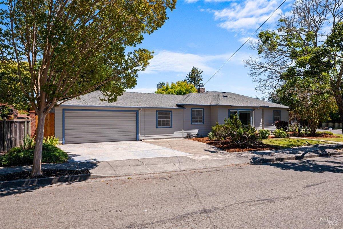 1504 Jewell Drive Santa Rosa CA 95404