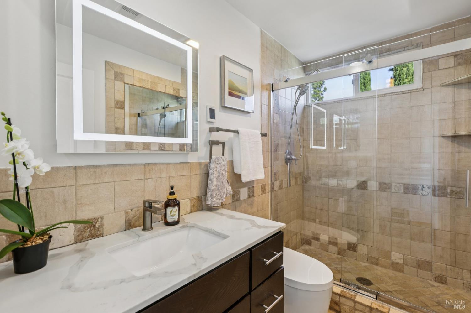 212 Eaton Court Benicia CA 94510