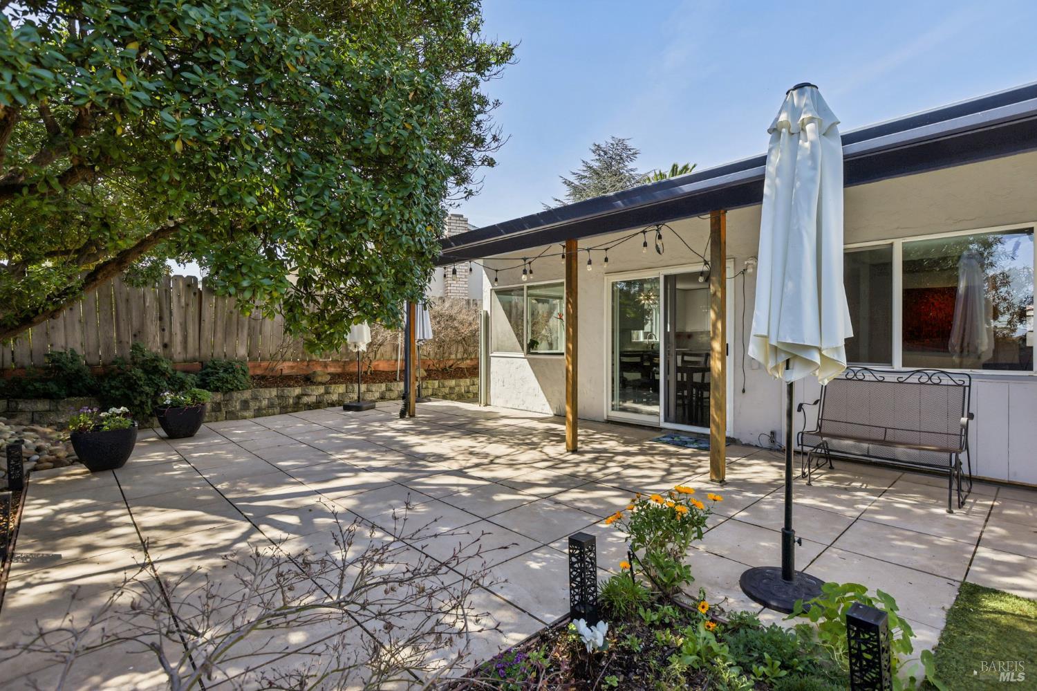 212 Eaton Court Benicia CA 94510