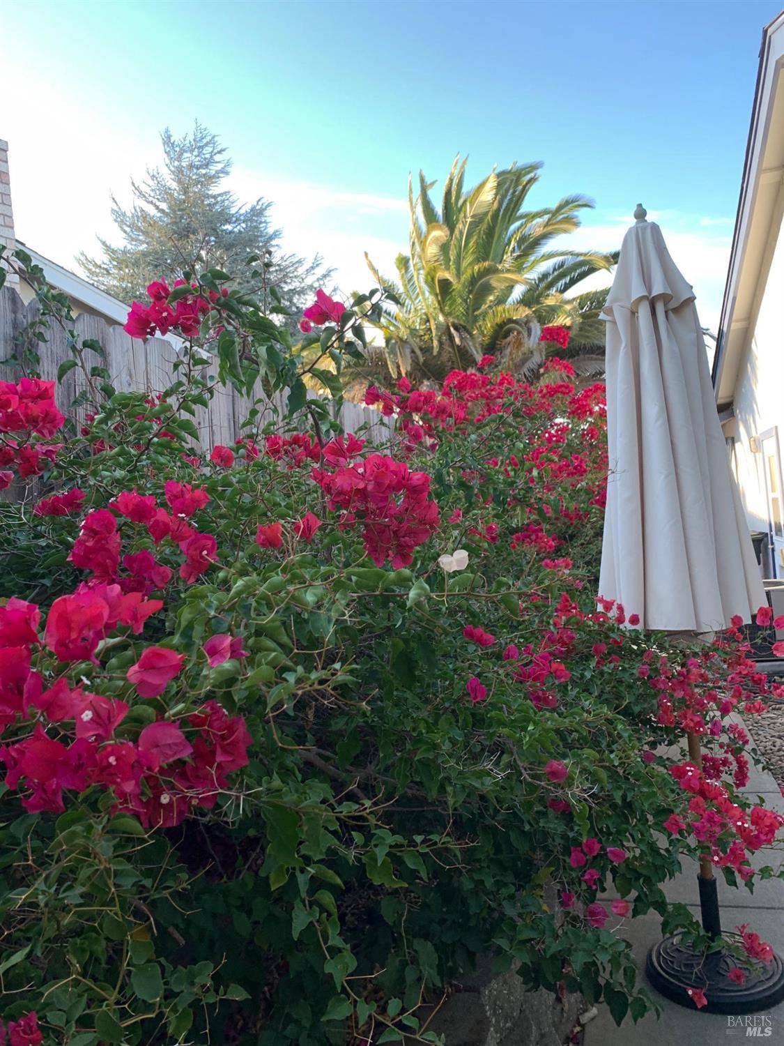 212 Eaton Court Benicia CA 94510